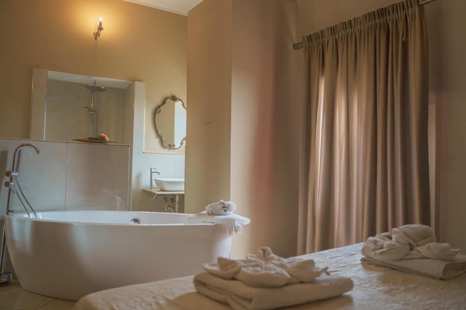 Il Panorama Housing Cilento Aparthotel Santa Maria di Castellabate Εξωτερικό φωτογραφία